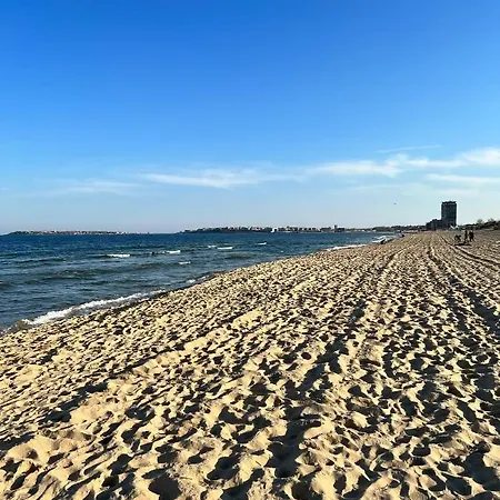 Quiet In The Town Center With Pool Apartment Sunny Beach
